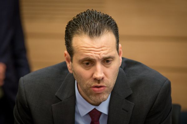 דיווח: ח"כ מיקי זוהר שוקל פרישה מהכנסת