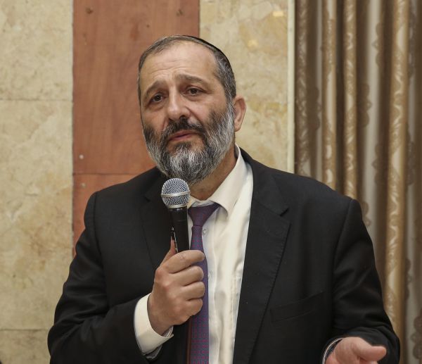 דרעי מתנער: "רק אתמול ידעתי על הקשר ביניהם"