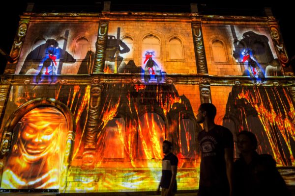 הרב אבינר: אסור ללכת לפסטיבל האור בירושלים