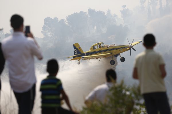 שריפה בירושלים: תושבים ברמות פונו מהבתים