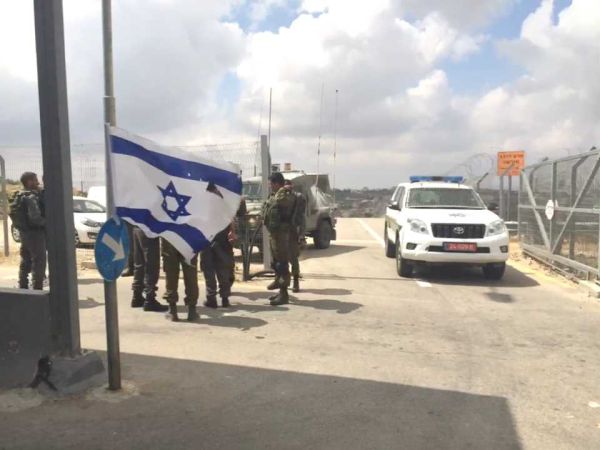 המחבלת שלפה סכין; הלוחמים חיסלו אותה