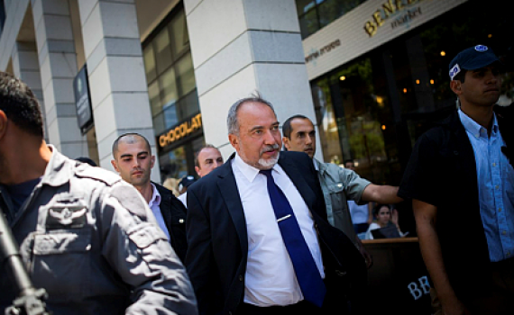 הסתיימה ישיבת הקבינט: ליברמן 'התחפש' ליעלון