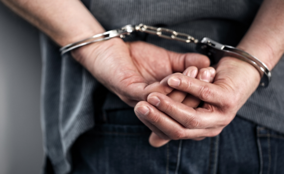 דרמה לילית: הקטין נעצר בשלוש בלילה בביתו