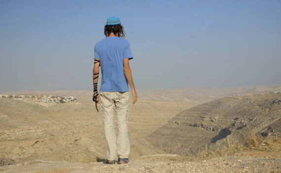 חי בסרט: קצת יותר מבקורת על "המתנחלים"