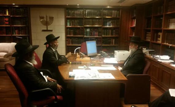 הרב יוסף לרב הדנה: 'אתה חלק מהיהדות החרדית'