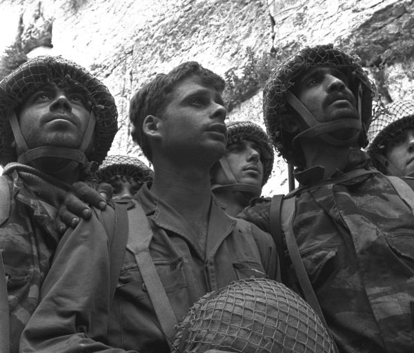 תיעוד מרגש: צפו בפריצת כוחות צה"ל לעיר העתיקה