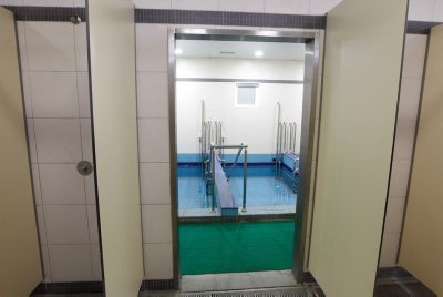 דרמה הלכתית: הרבנות תאפשר לנשים לטבול ללא בלנית