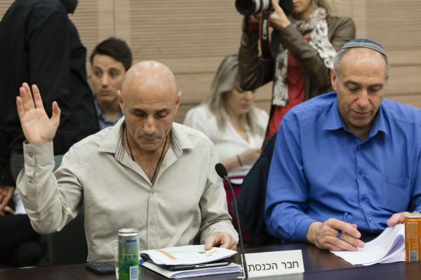 מוטי יוגב על ההדלפה: "עוד סערה בכוס מים"