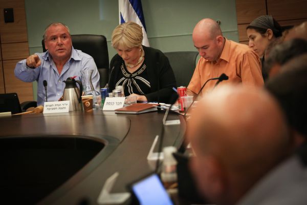 הדיון על חוק המקוואות התפוצץ אחרי 5 דקות