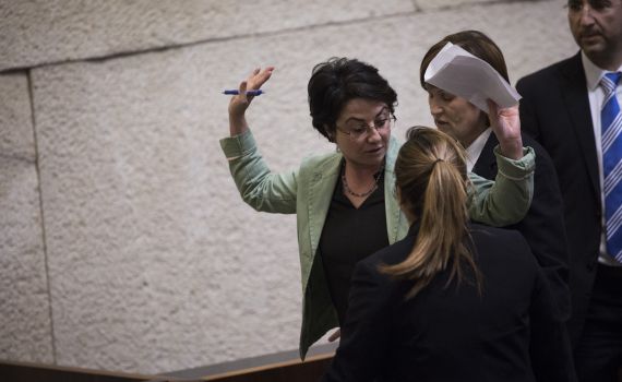 בוקר: "הדם של הלל על הידיים של זועבי"