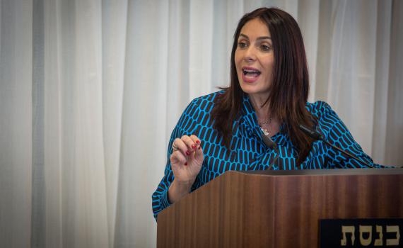 מירי רגב: "אפעל לחנינה של אלאור אזריה"