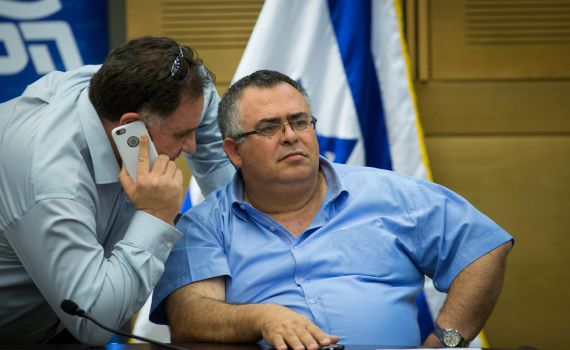 בוקר: "בטל את העונש המגוחך שהטלת עלי"