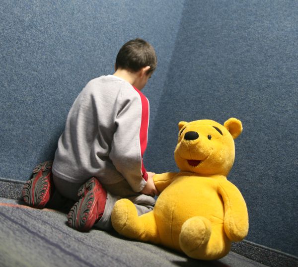 אושר: הילד לא יעבור אוטומטית לאם הגרושה