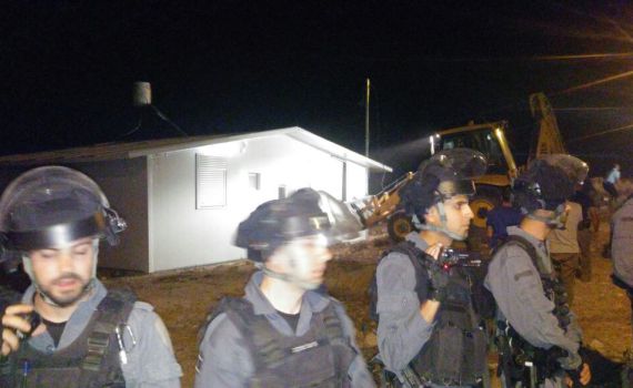 באישור ליברמן: הלילה הרס הצבא בית בחברון