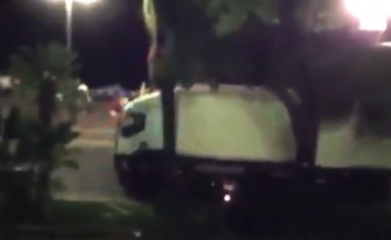 זוועה בצרפת: 84 הרוגים בפיגוע דריסה בניס