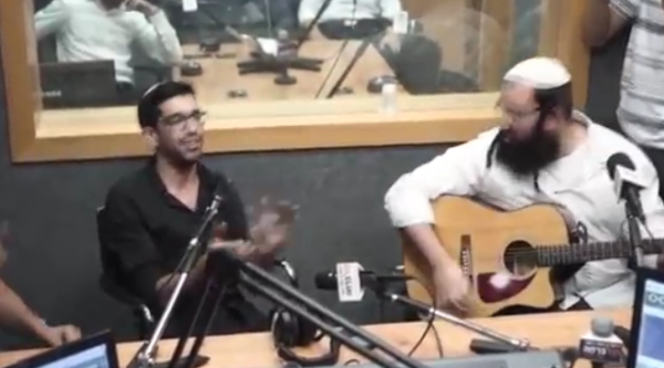 צפו • 'החיים שלנו תותים'; הגרסה החרדית