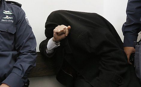 חרדי ממשפחה מוכרת חשוד באונס בנותיו