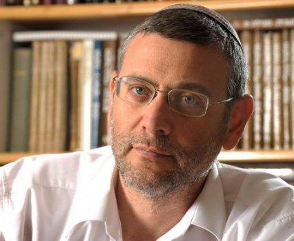 הרב בני לאו נגד מקור ראשון: "כותרת מבישה"