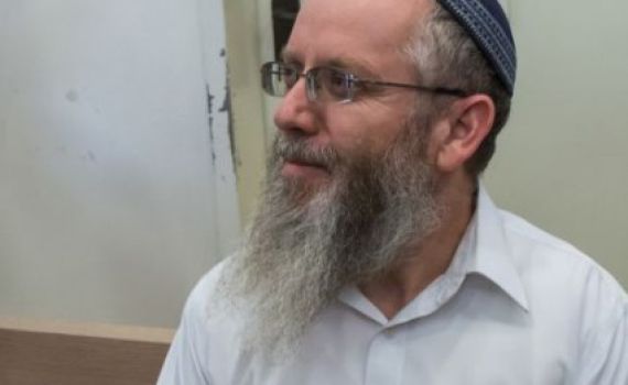 הרב הורוביץ הודיע: 'לא מסכים שעזרא שיינברג ישהה אצלי'