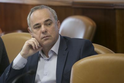 לחץ כבד על שטייניץ בליכוד: 'התנהגות נלוזה'