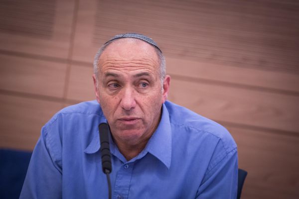 יוגב: "מקווה שמערכת הביטחון לא בחופש הגדול"