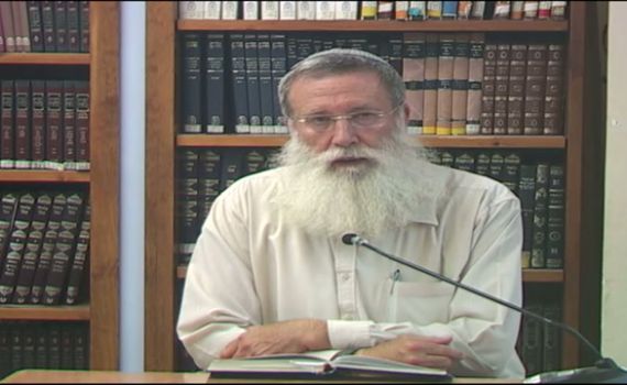 על מה אבלים בתשעה באב? יום מות האומה. צפו