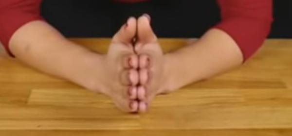 מרתק: מדוע טבעת הנישואין נמצאת על הקמיצה?