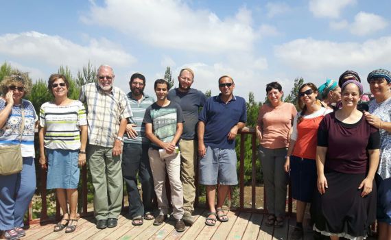 המגורשים בעמונה: אנחנו יחד איתכם במאבק