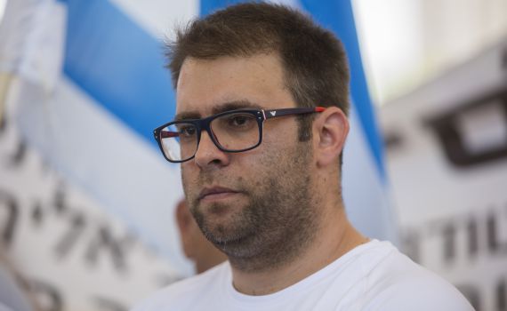 מתקפה על חזן: "נמושה, בוא לעזה אם אתה גבר"