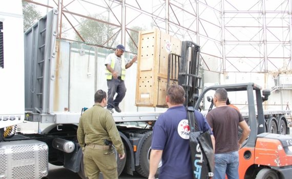 עזבו את עזה ויפתחו דף חדש במקום אחר בעולם