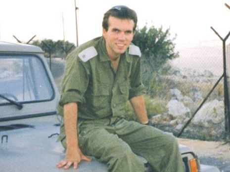 "הוא קפץ על הרימון" – 10 שנים למלחמת לבנון