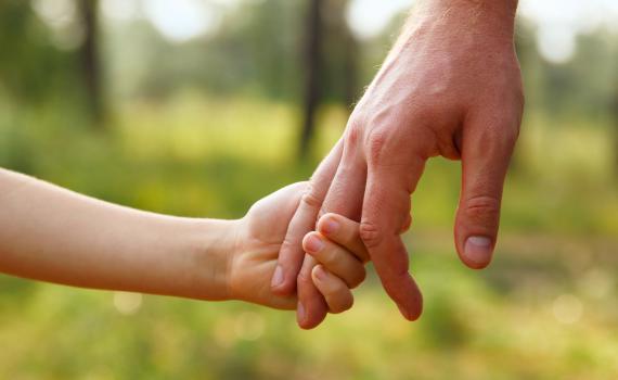 הפעם יוצאים לטיול גם עם סבא וסבתא