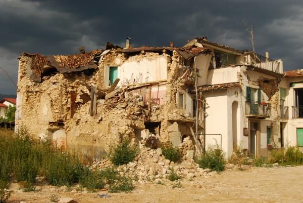 רעידת אדמה באיטליה: לפחות 247 הרוגים