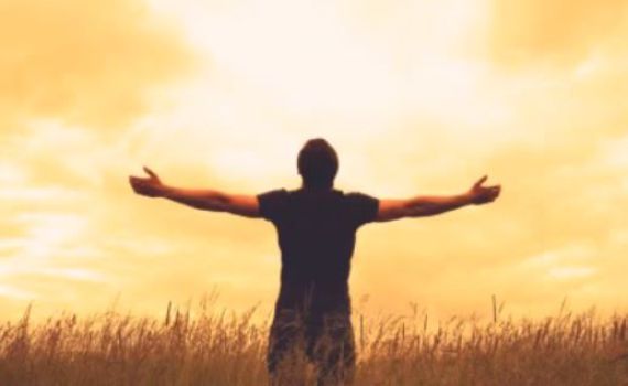 הינדיק • הזמר ששואף להיות הסיה של המגזר