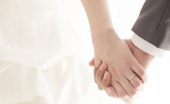 נישקה את הרבנית ומצאה שידוך תוך שתי דקות