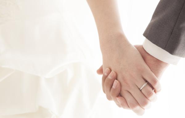 נישקה את הרבנית ומצאה שידוך תוך שתי דקות