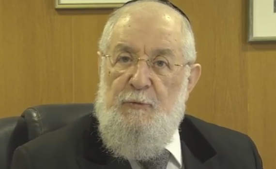 הרב לאו: "תפסיק לבוא בטענות לאלוקים"
