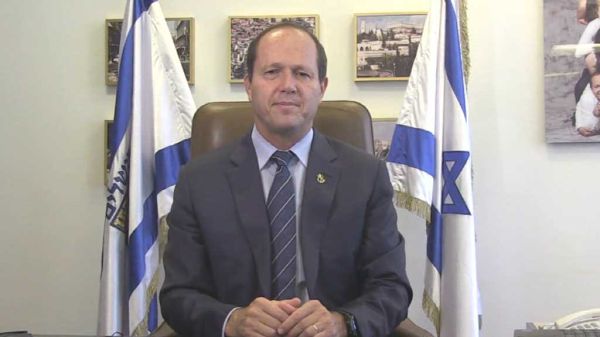 ניר ברקת מודיע: אקח חלק במעמד הסליחות בכותל