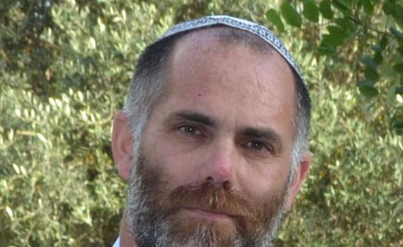 למה אתם מיד מאמינים לצד אחד של הסיפור?