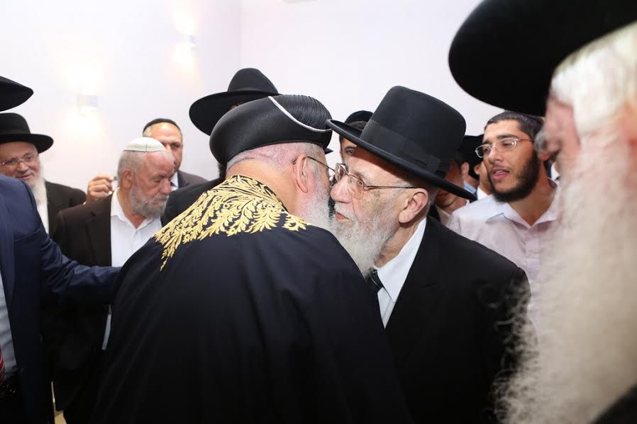 פיוס בציבור החרדי: צפו בתיעוד "חתונת השלום"