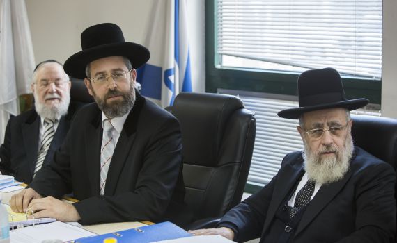 הרבנות אומרת לא לפשרות: "השבת איננה עומדת למקח וממכר"