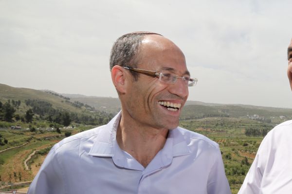 תושבים בגוש עציון באוליטמטום לדוידי פרל