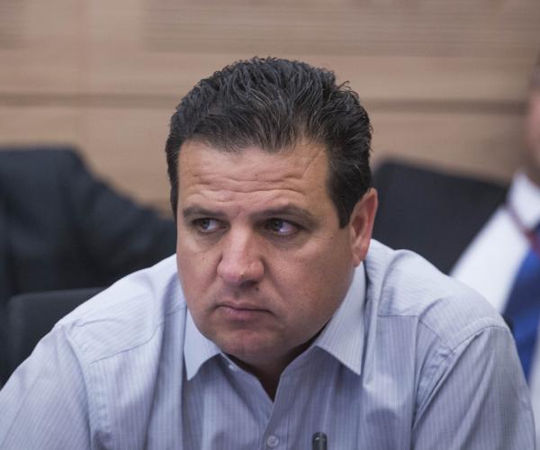 מועלם לעודה: "יותר פשוט לרקוד על גופתו של פרס"