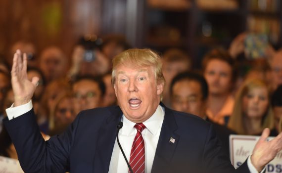 טראמפ הגיב לראשונה על התמוטטות קלינטון