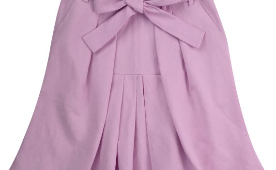 בואי להרוויח מהחצאית הלא צנועה שלך