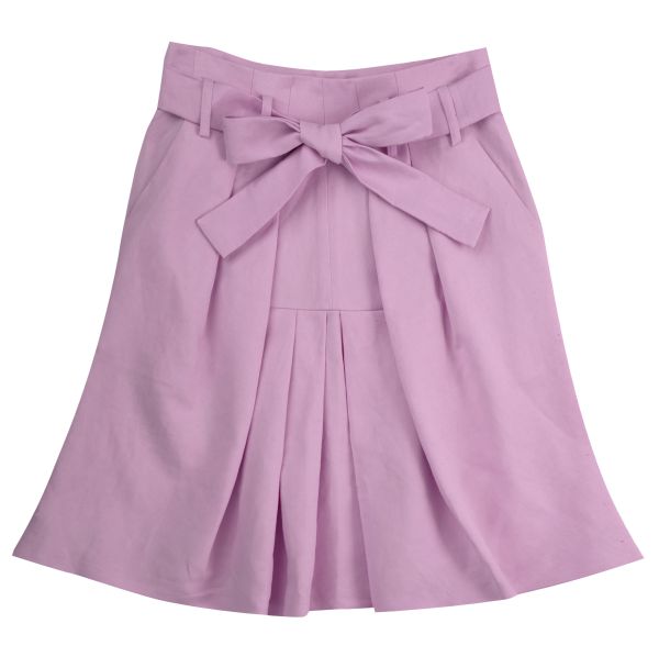 בואי להרוויח מהחצאית הלא צנועה שלך