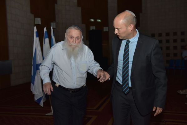 בנט באזכרה לחנן פורת: נסדיר את ההתיישבות