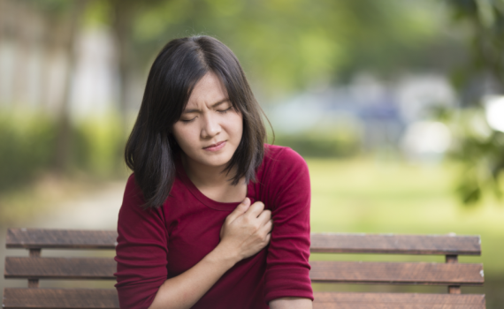 אם לא כואב לך אתה חייב ללכת לבדיקה. דחוף