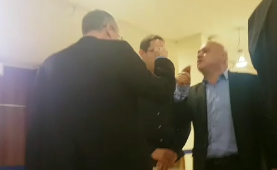 'אתה שפוי?': צפו בתקרית בין ח"כ פריג' לשר לוין