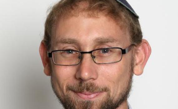 תפסיקו להפחיד אותנו עם מיניות "מתבגרים"